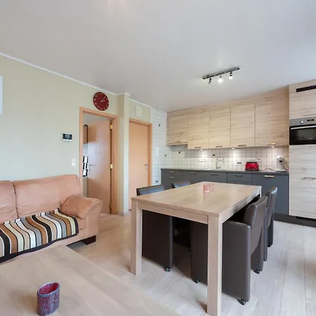 Apartment Els At Sea